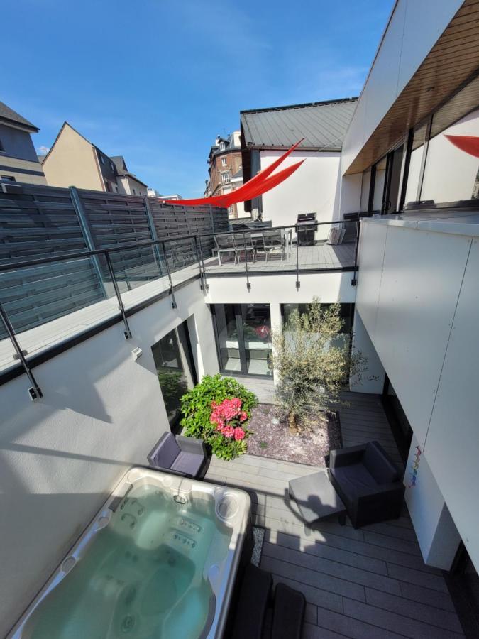 Rouen Centre Avec Sauna - Jacuzzi - Parking - 5 Etoiles Kültér fotó